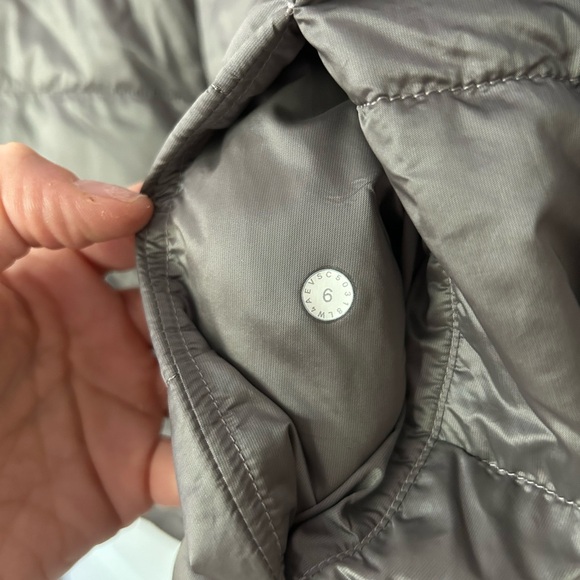 Lululemon Non-Stop Bomber Jacket - Picture 3 of 4